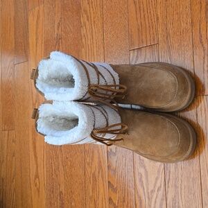 Koolaburra short boot